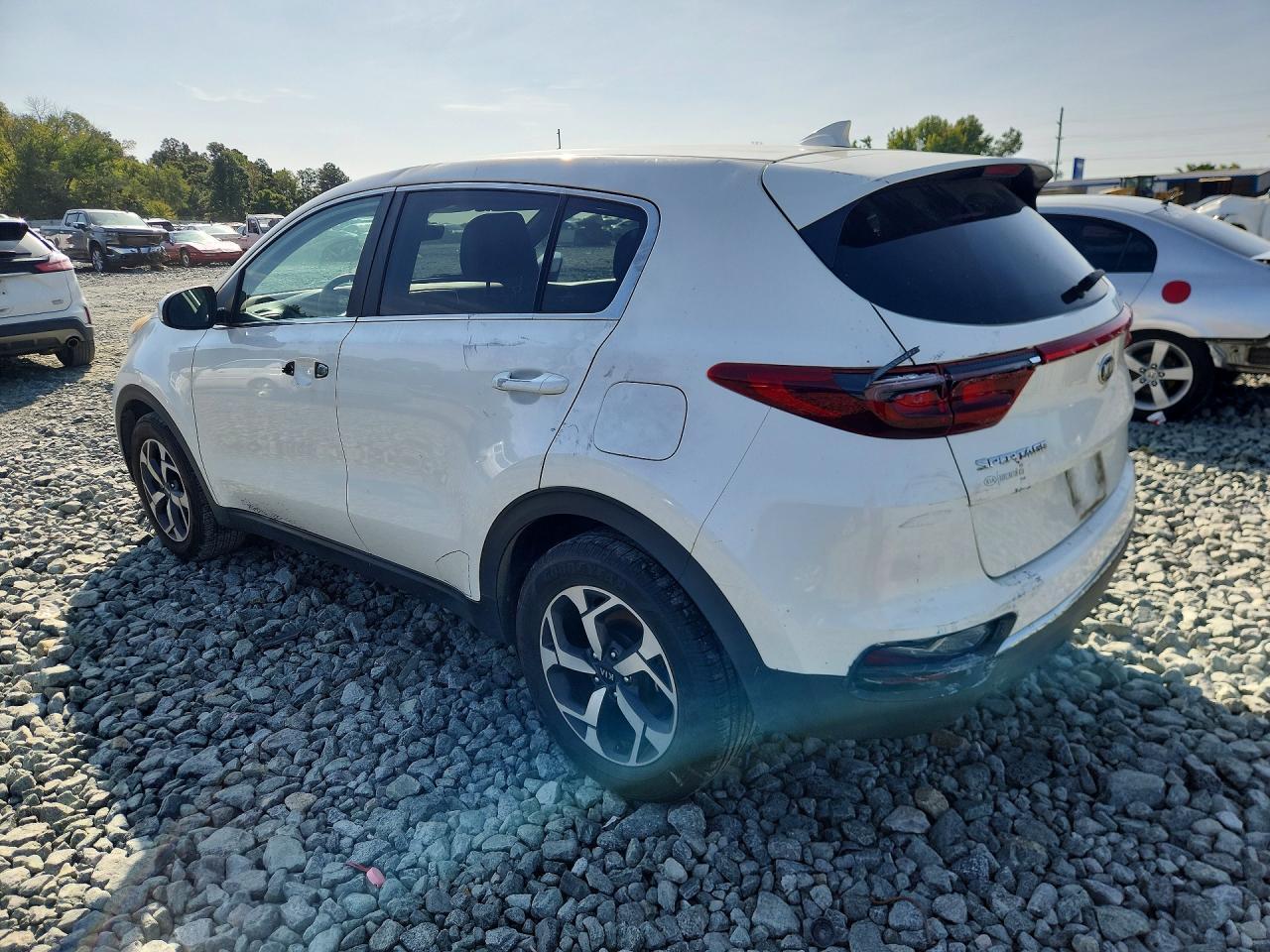 2021 KIA SPORTAGE LX — Фото 2 из 13