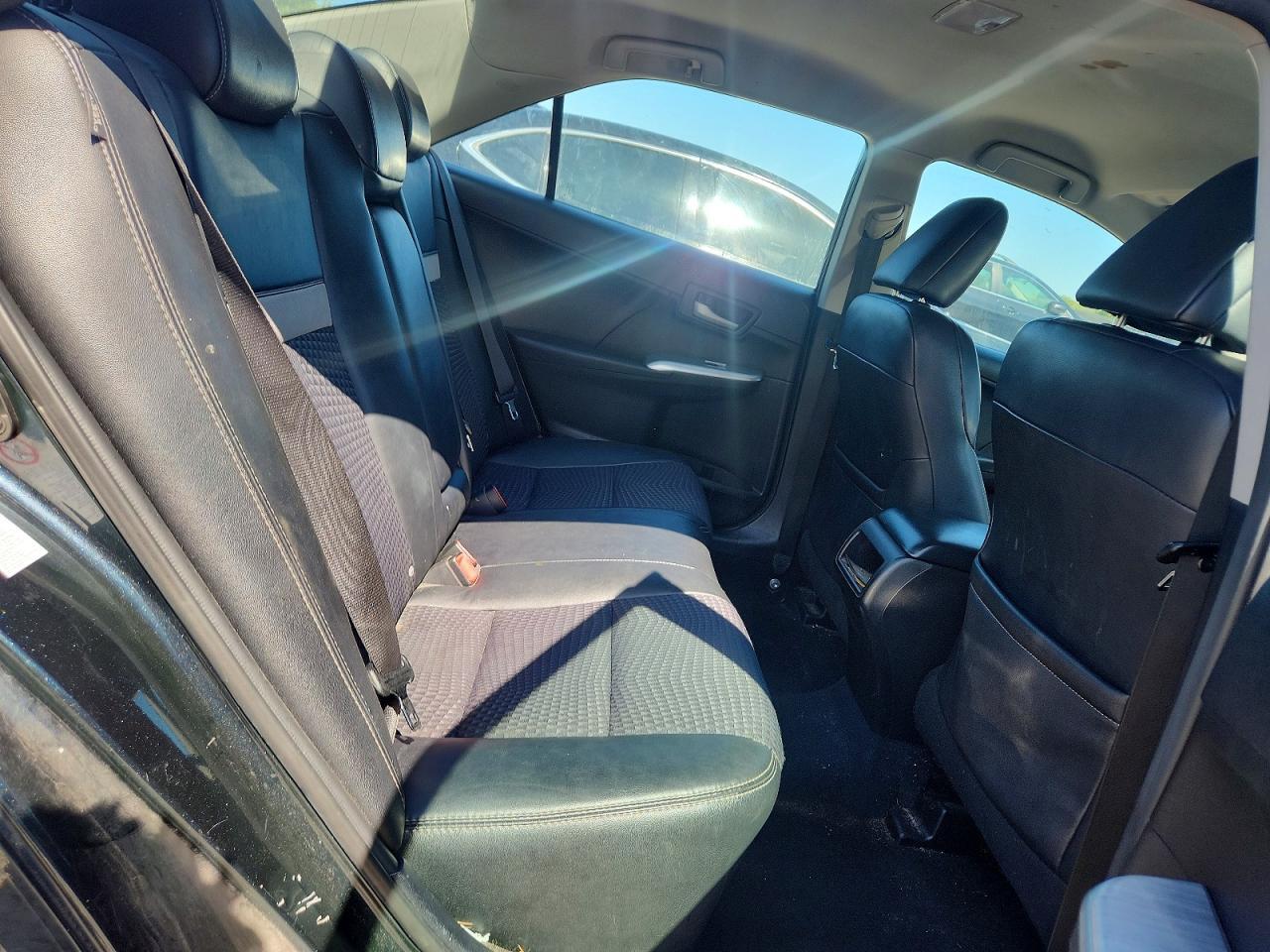 2012 TOYOTA CAMRY SE — Фото 10 из 12