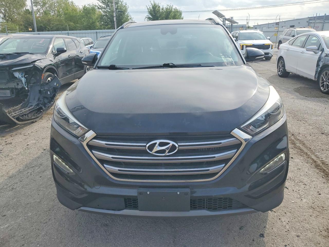 2016 HYUNDAI TUCSON LIMITED — Фото 5 из 13