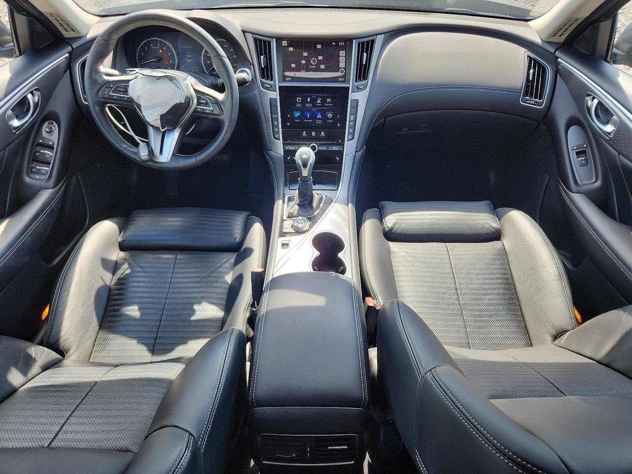 2019 INFINITI Q50 3.0T LUXE — Фото 8 из 12