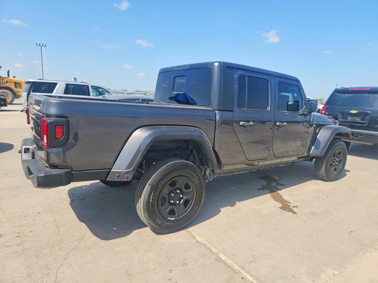 2020 JEEP GLADIATOR OVERLAND — Фото 3 из 12