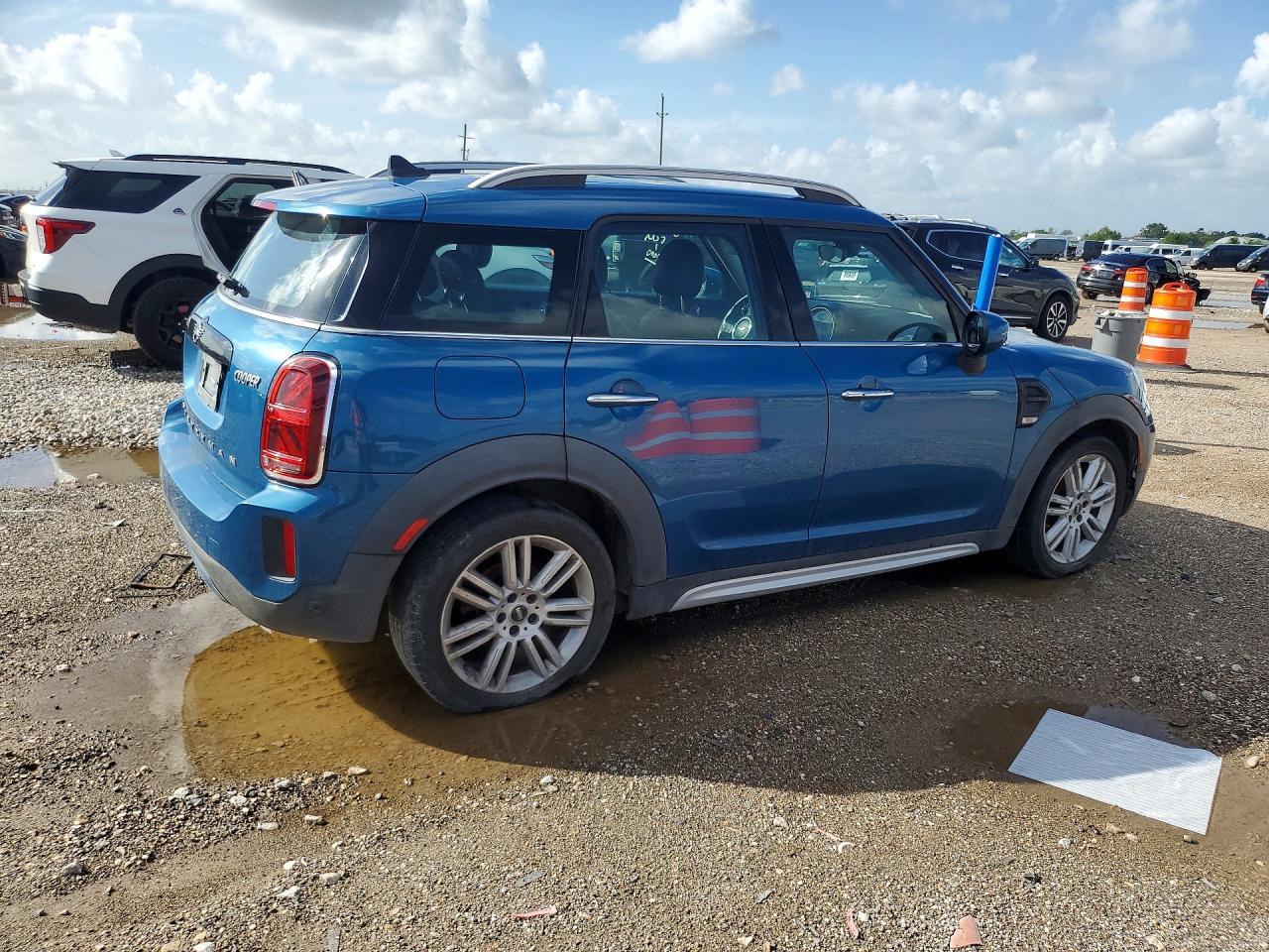 2022 MINI COOPER COUNTRYMAN — Фото 3 из 12