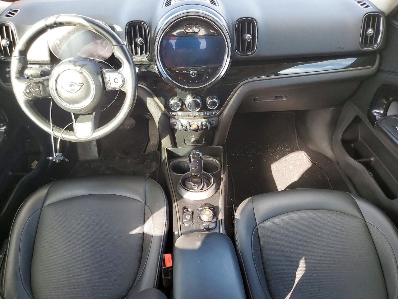 2022 MINI COOPER COUNTRYMAN — Фото 8 из 12