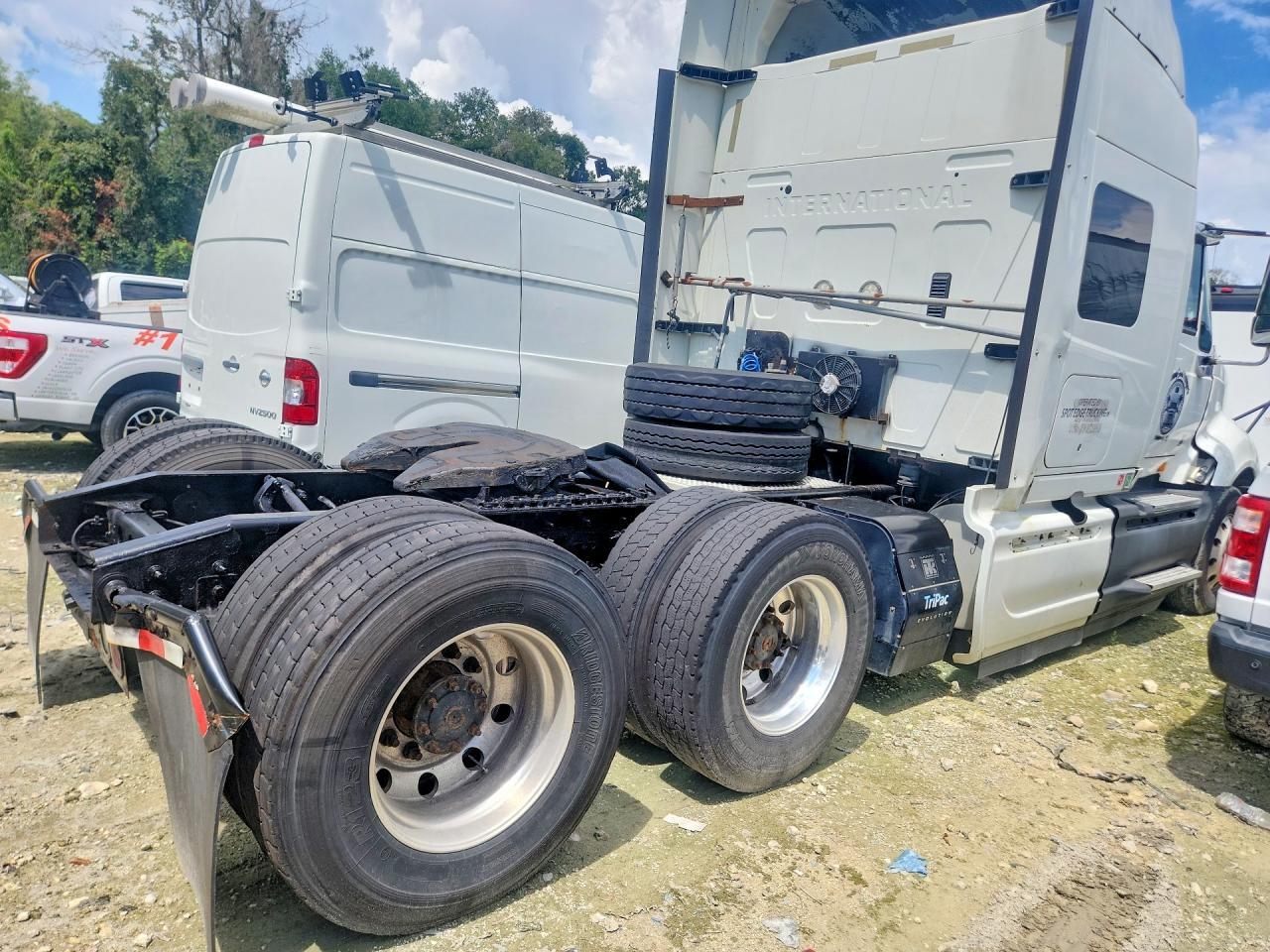 2016 INTERNATIONAL PROSTAR - TRUCK CAB AND CHASSIS — Фото 3 из 13