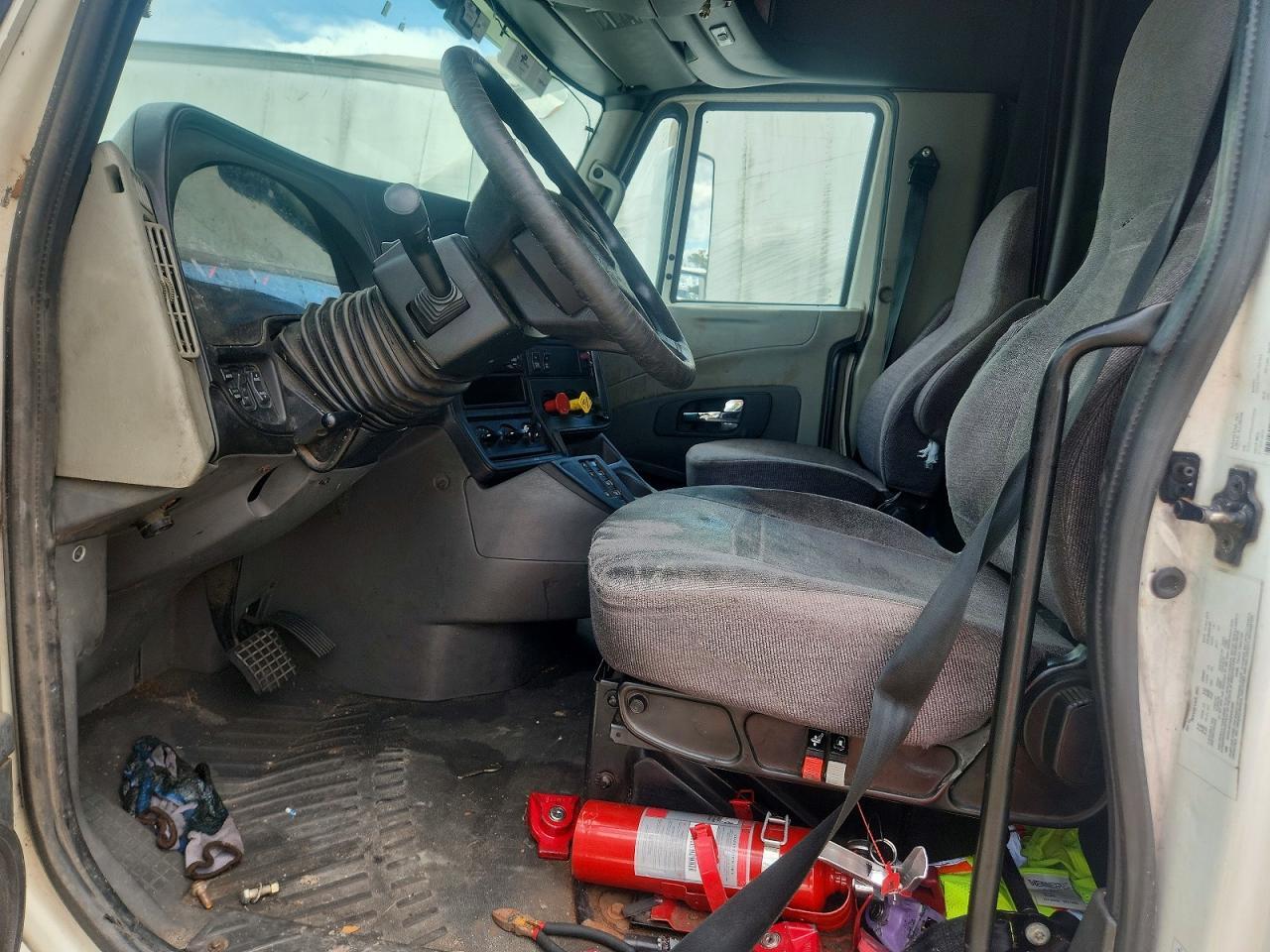 2016 INTERNATIONAL PROSTAR - TRUCK CAB AND CHASSIS — Фото 7 из 13