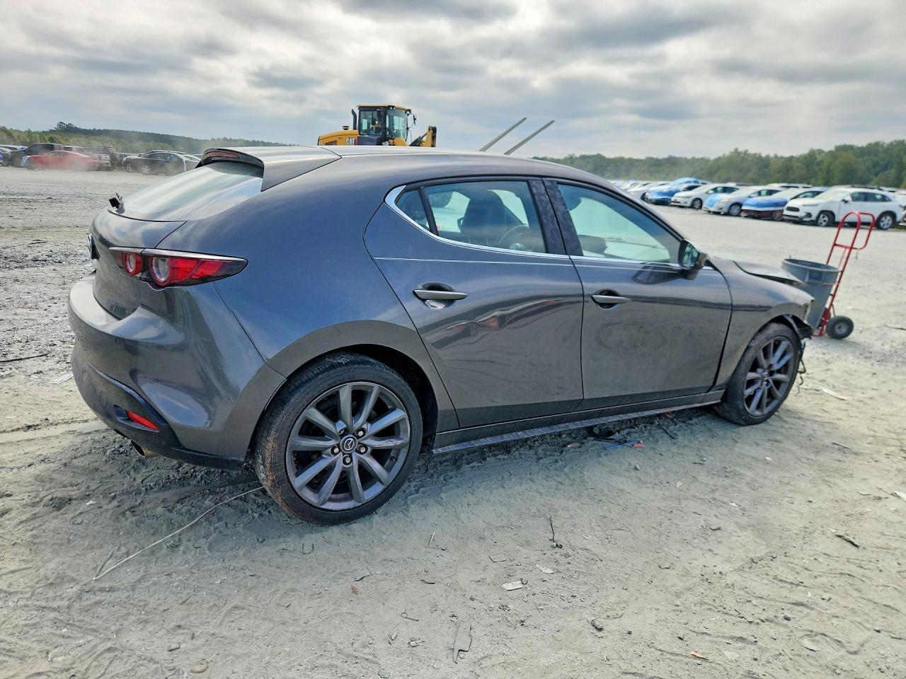 2021 MAZDA 3 PREFERRED — Фото 3 из 13