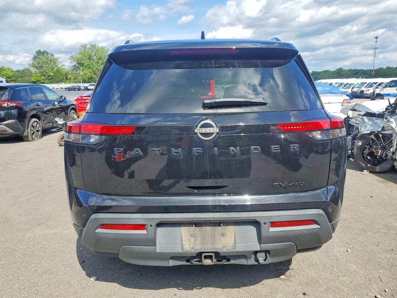 2022 NISSAN PATHFINDER SV — Фото 6 из 14