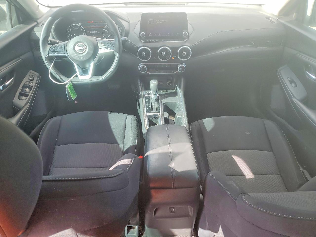2025 NISSAN SENTRA SV — Фото 8 из 13