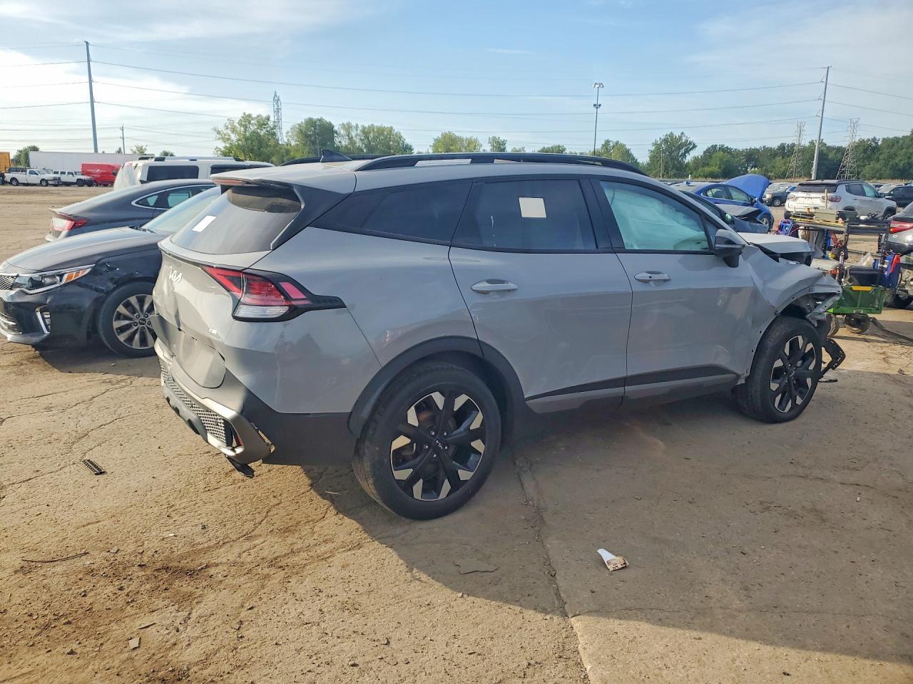2023 KIA SPORTAGE X LINE — Фото 3 из 13