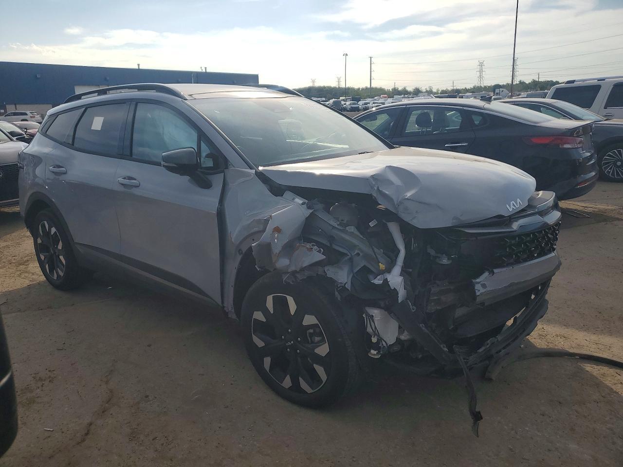 2023 KIA SPORTAGE X LINE — Фото 4 из 13