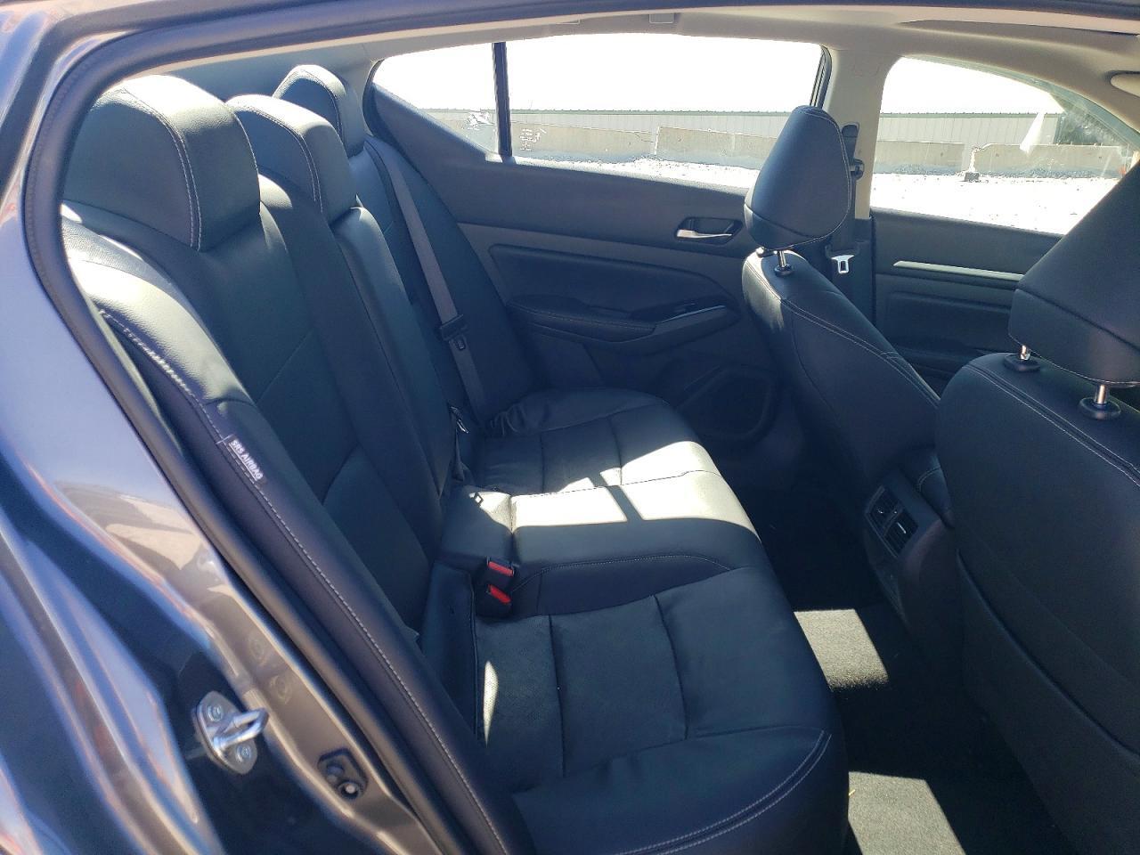2024 NISSAN ALTIMA SL — Фото 10 из 12