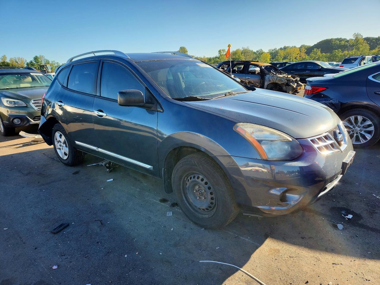 2014 NISSAN ROGUE SELECT S — Фото 4 из 13