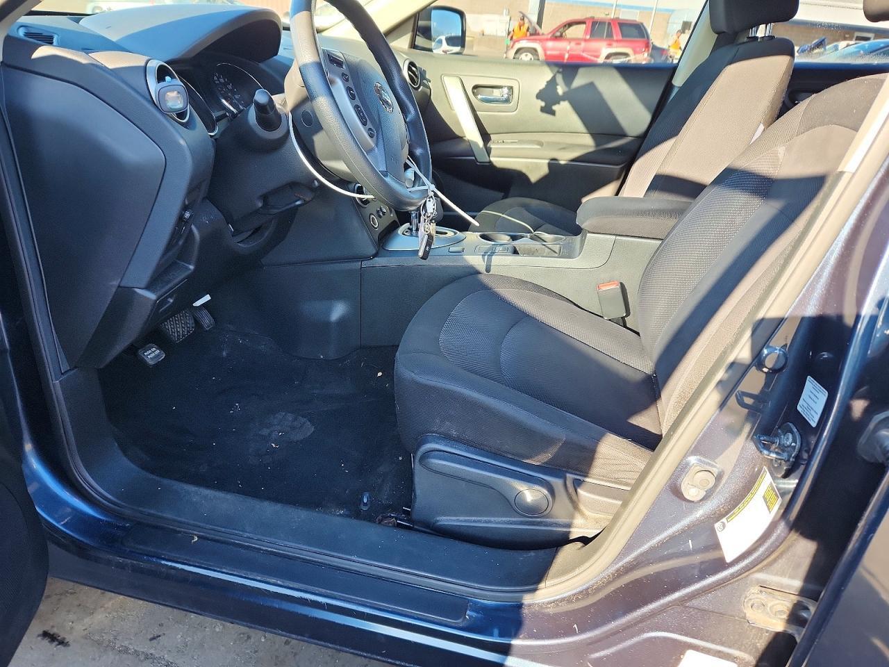 2014 NISSAN ROGUE SELECT S — Фото 7 из 13