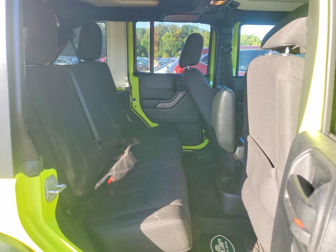 2016 JEEP WRANGLER UNLIMITED SPORT — Фото 10 из 12