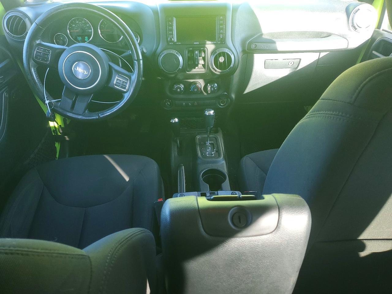 2016 JEEP WRANGLER UNLIMITED SPORT — Фото 8 из 12