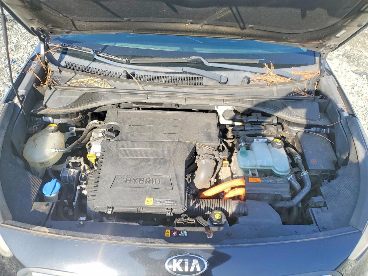2017 KIA NIRO LX — Фото 12 из 13