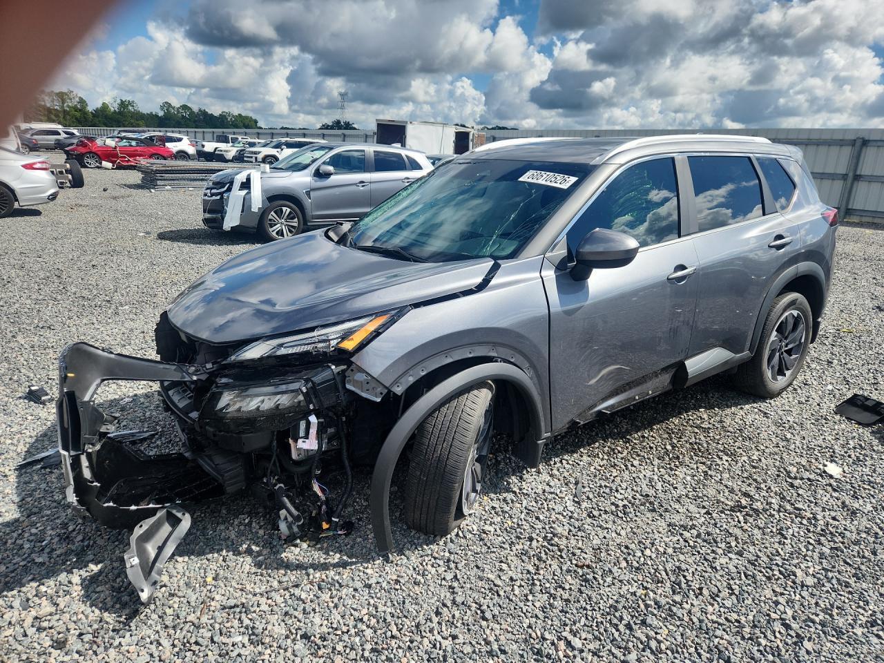 2024 NISSAN ROGUE SV