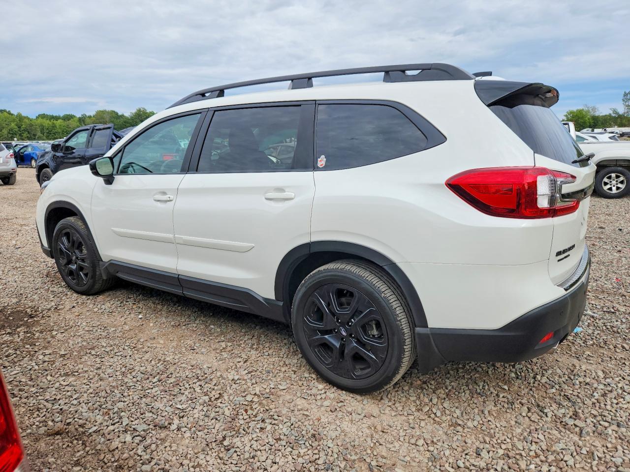 2025 SUBARU ASCENT ONYX TOURING — Фото 2 из 14