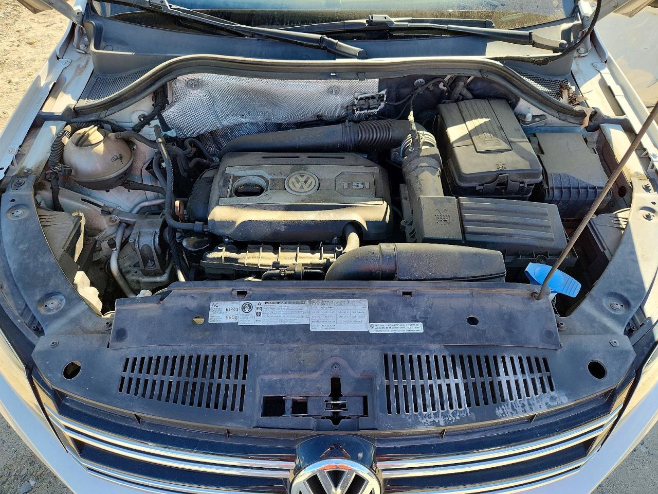 2012 VOLKSWAGEN TIGUAN S — Фото 12 из 13