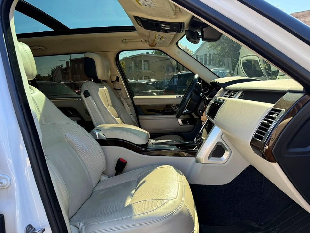 2018 LAND ROVER RANGE ROVER SUPERCHARGED — Фото 10 из 12
