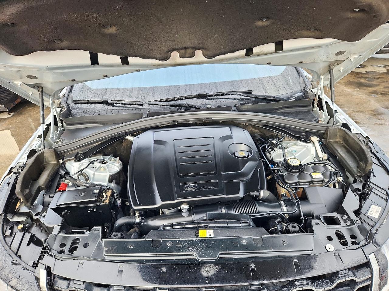 2018 LAND ROVER RANGE ROVER VELAR R-DYNAMIC SE — Фото 12 из 13