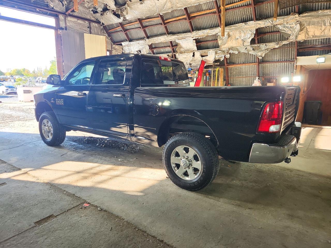 2013 RAM 2500 SLT — Фото 2 из 12