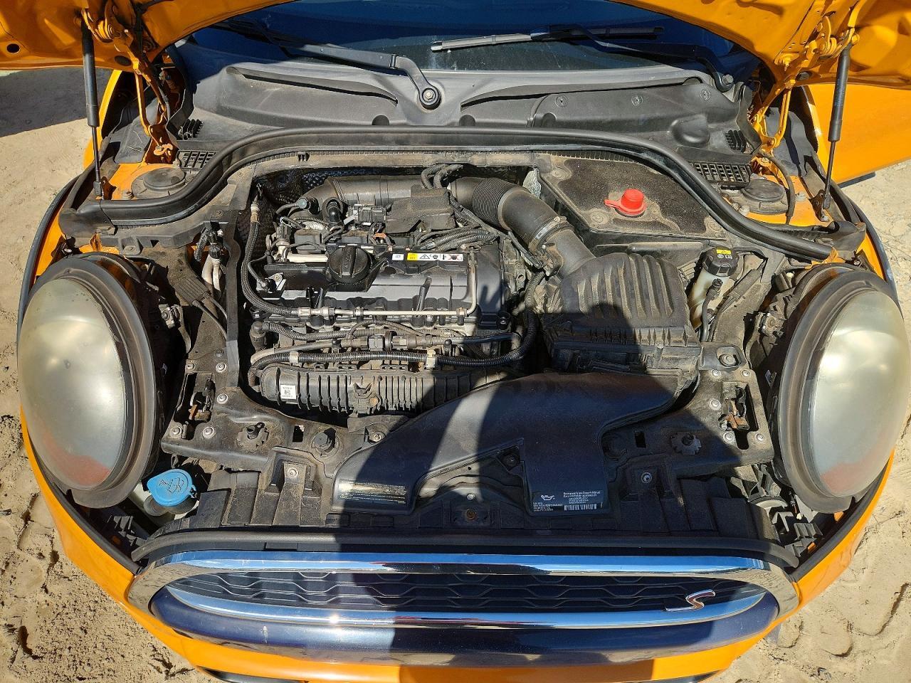 2015 MINI COOPER S — Фото 11 из 12
