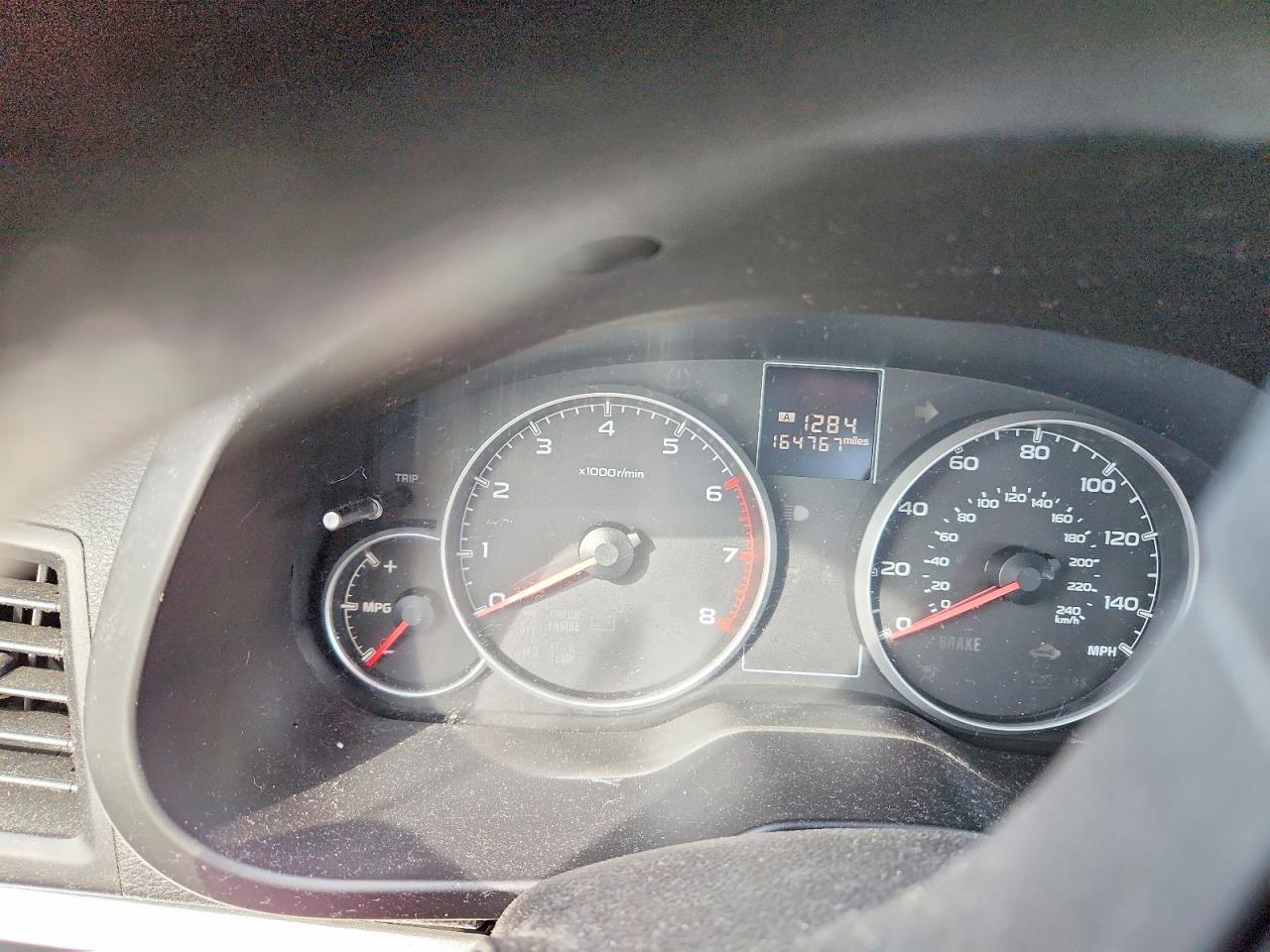 2013 SUBARU LEGACY 2.5I — Фото 9 из 13