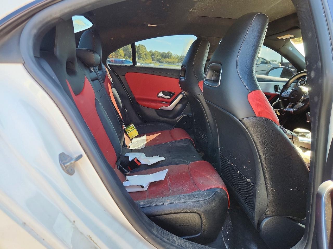 2020 MERCEDES-BENZ CLA 45 AMG — Фото 10 из 12