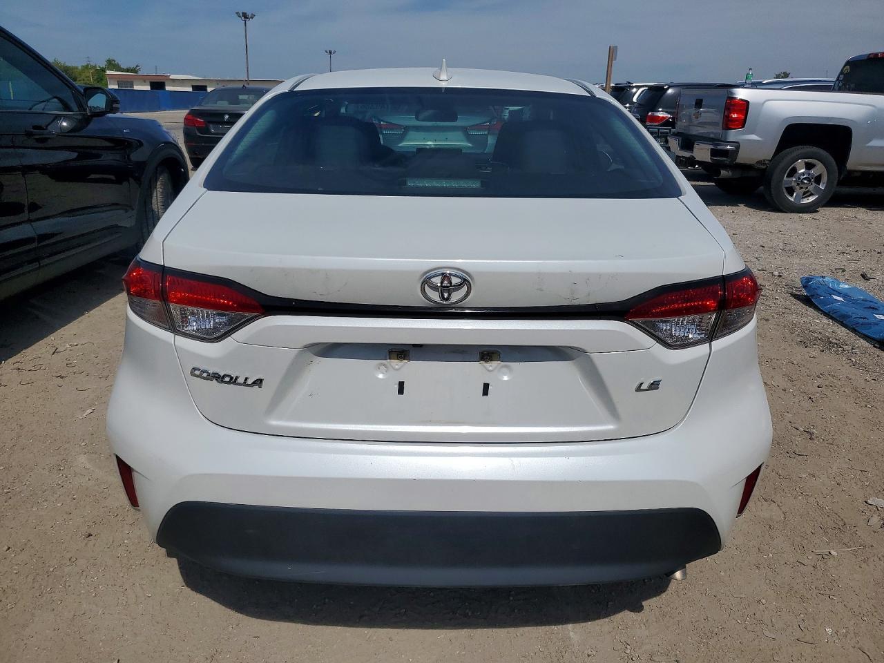 2025 TOYOTA COROLLA LE — Фото 6 из 13