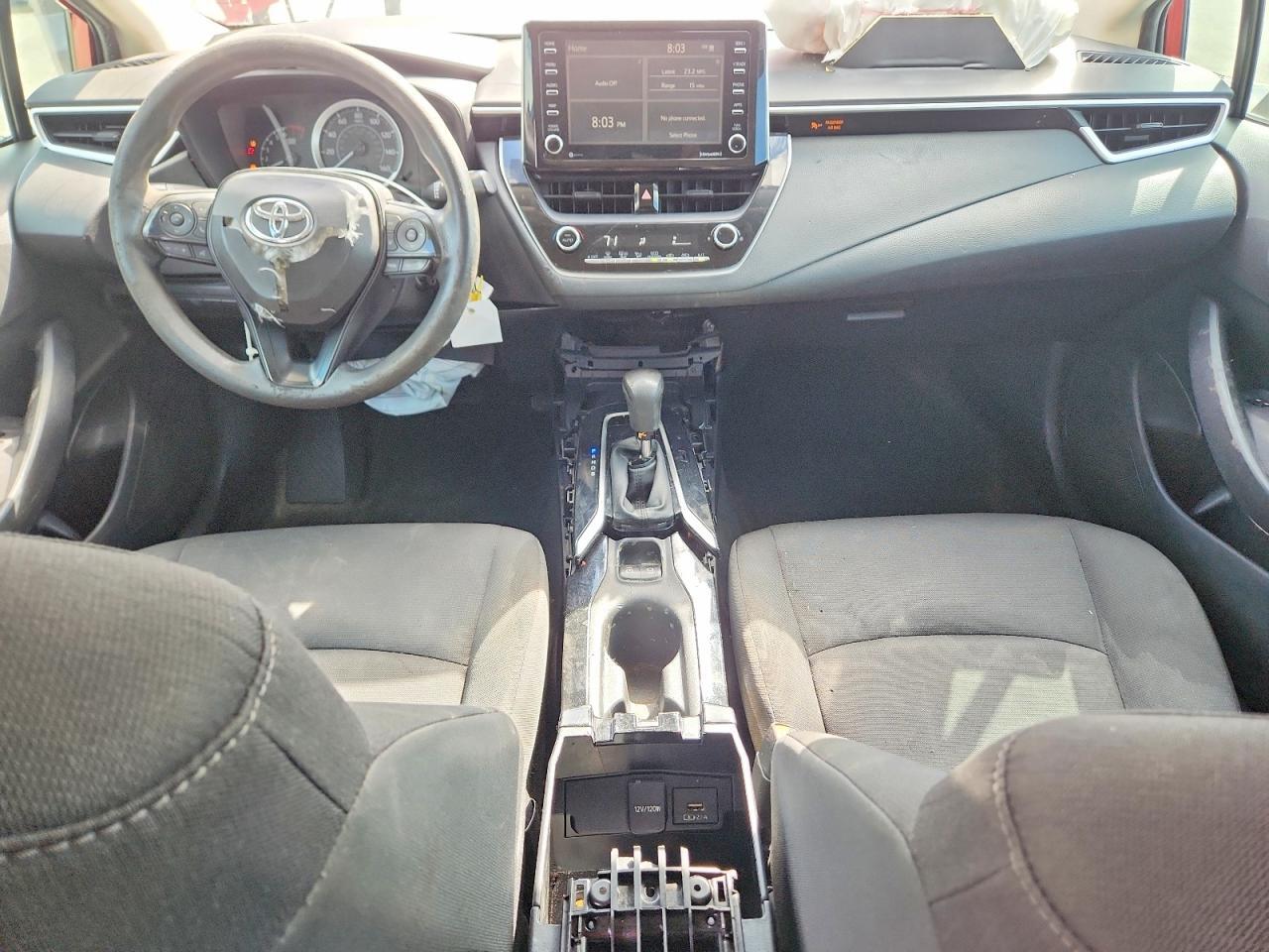 2021 TOYOTA COROLLA LE — Фото 8 из 13