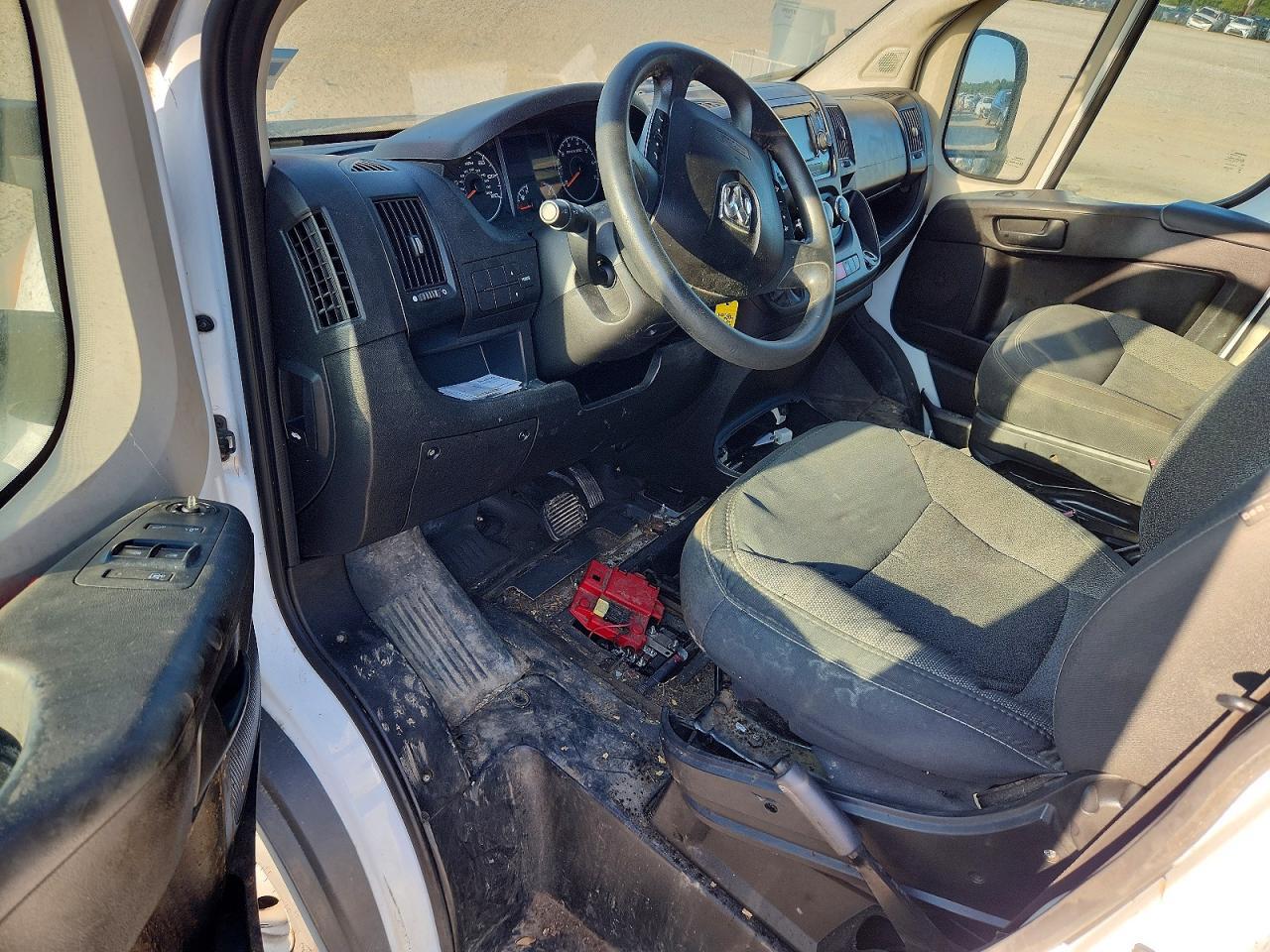 2018 RAM PROMASTER 1500 DELIVERY VAN — Фото 8 из 13
