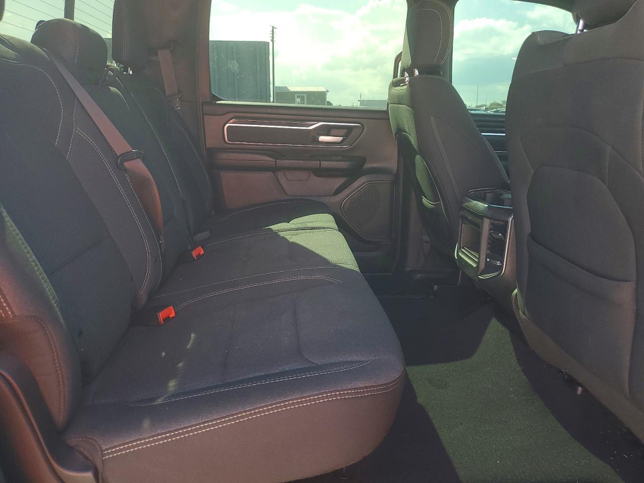 2019 RAM 1500 BIG HORN/LONE STAR — Фото 10 из 12