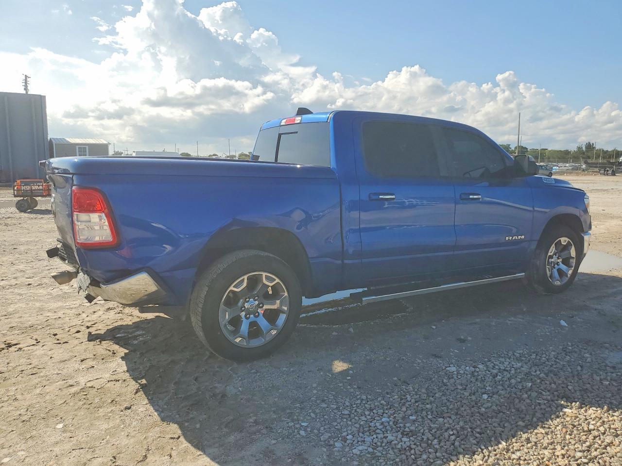 2019 RAM 1500 BIG HORN/LONE STAR — Фото 3 из 12