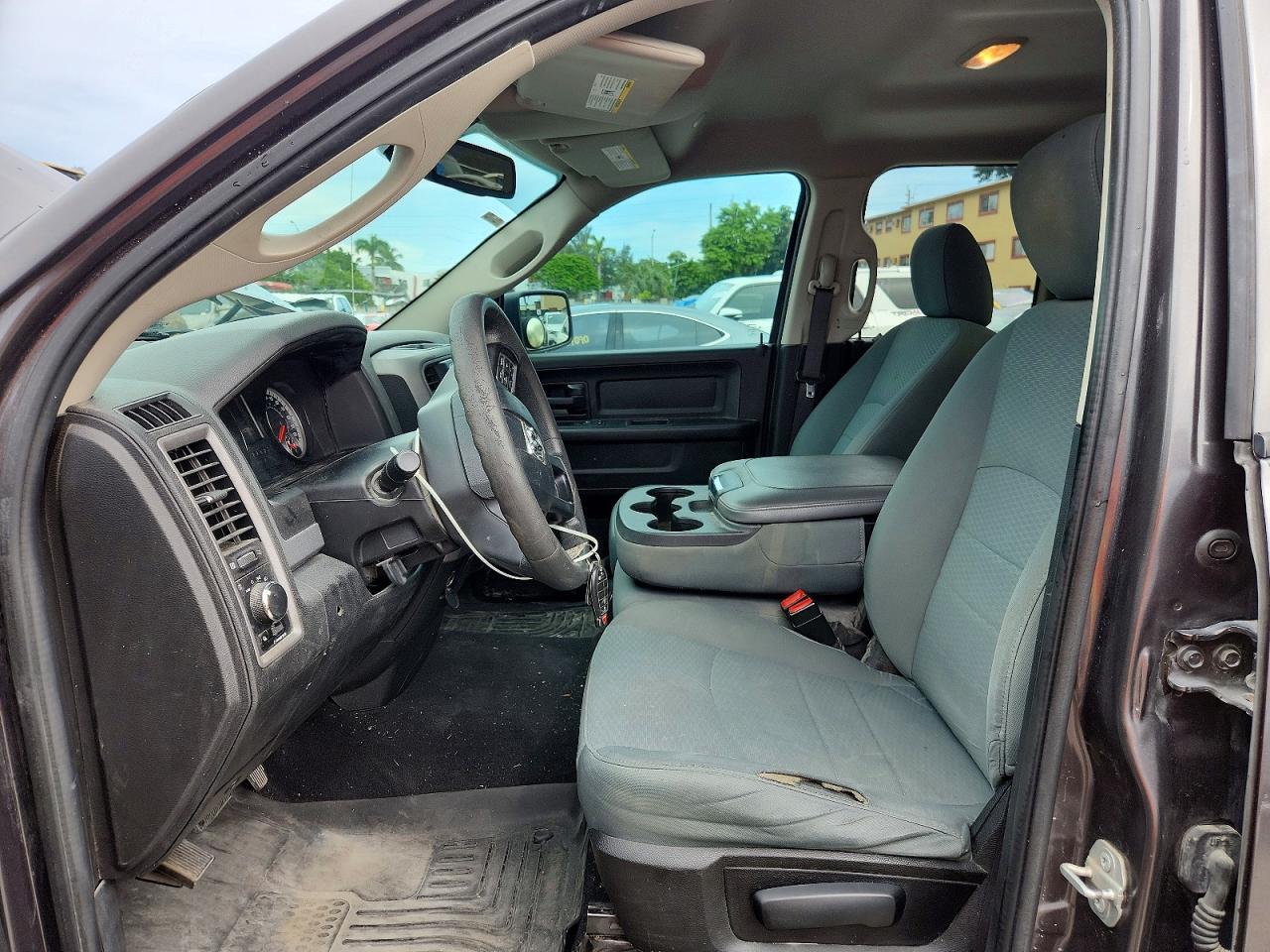 2019 RAM 1500 CLASSIC TRADESMAN — Фото 7 из 12