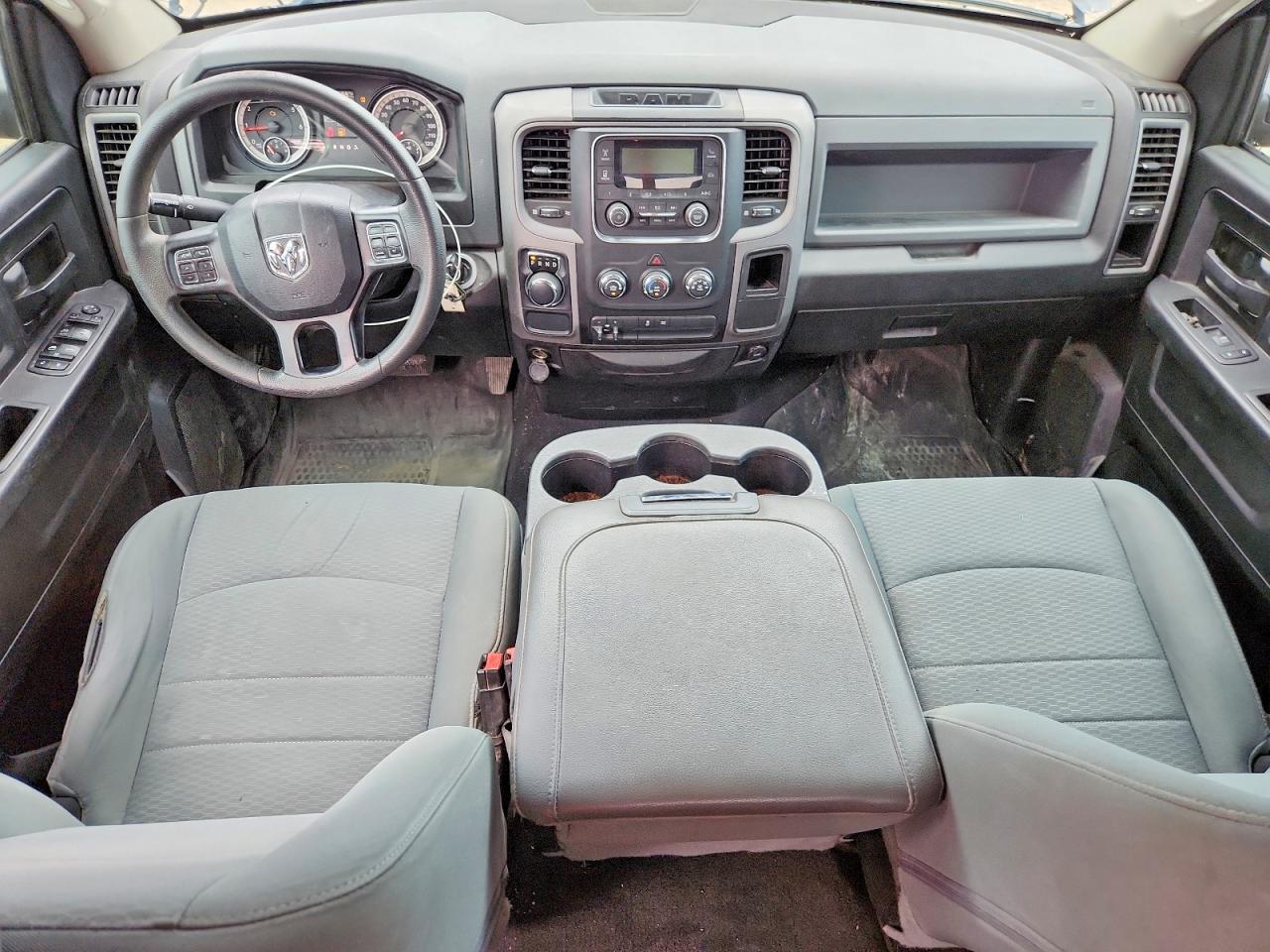 2019 RAM 1500 CLASSIC TRADESMAN — Фото 8 из 12