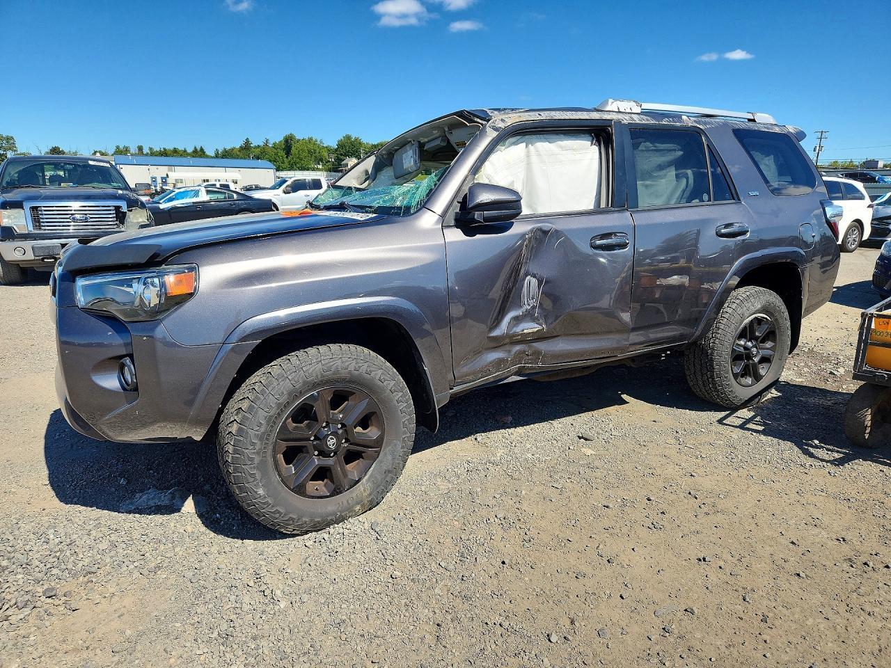 2016 TOYOTA 4RUNNER SR5