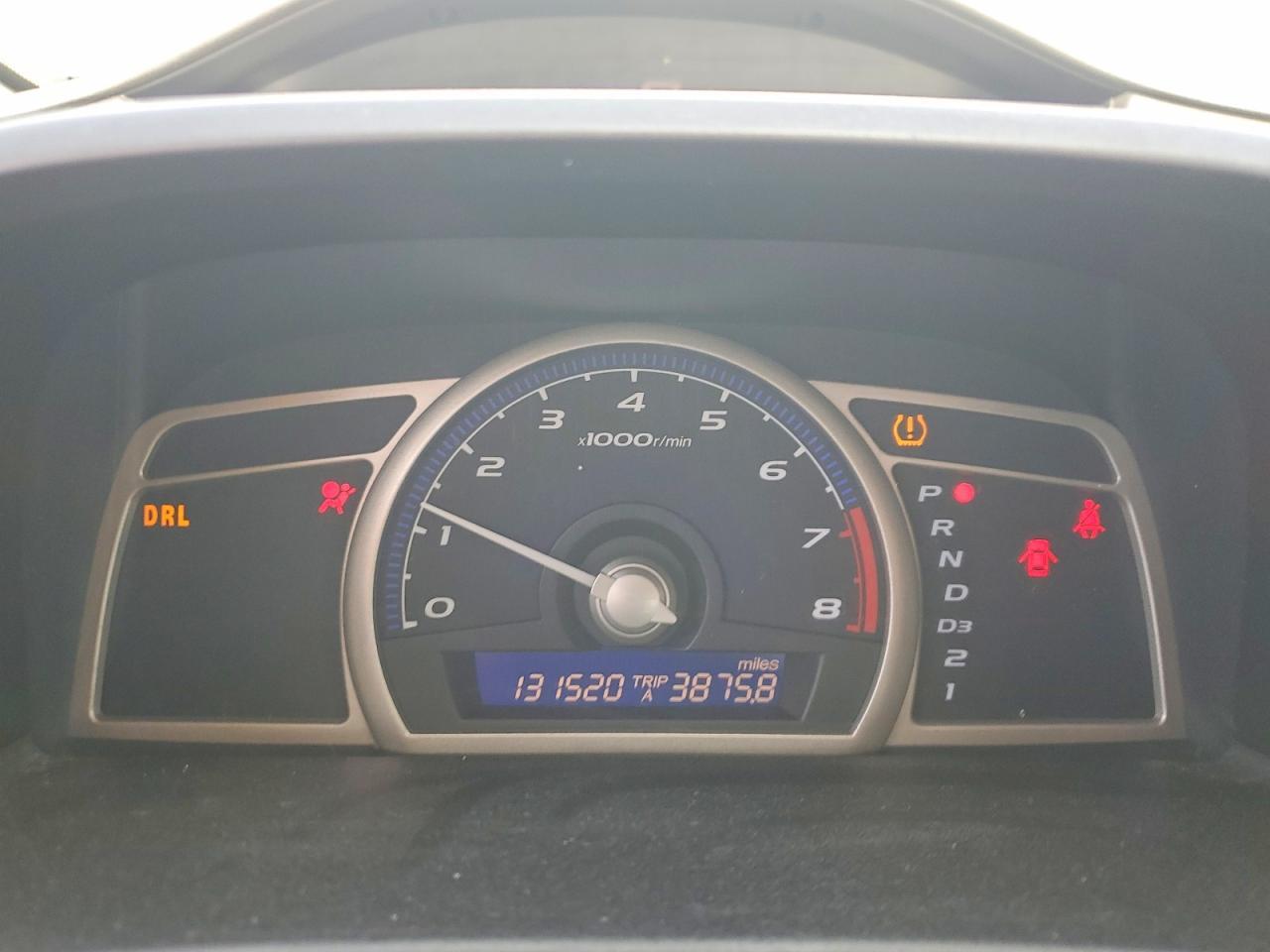 2011 HONDA CIVIC VP — Фото 9 из 12