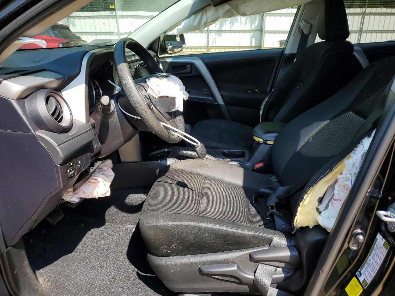 2016 TOYOTA RAV4 LE — Фото 7 из 13