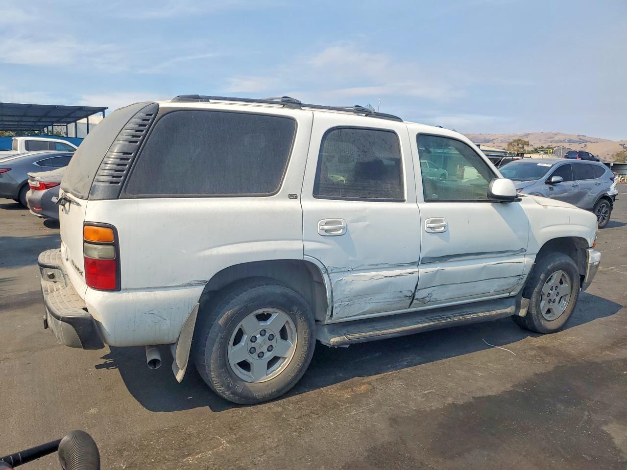 2004 CHEVROLET TAHOE K1500 — Фото 3 из 13