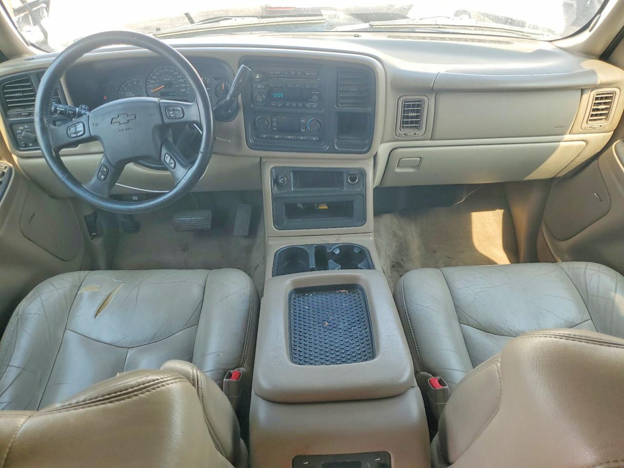 2004 CHEVROLET TAHOE K1500 — Фото 8 из 13