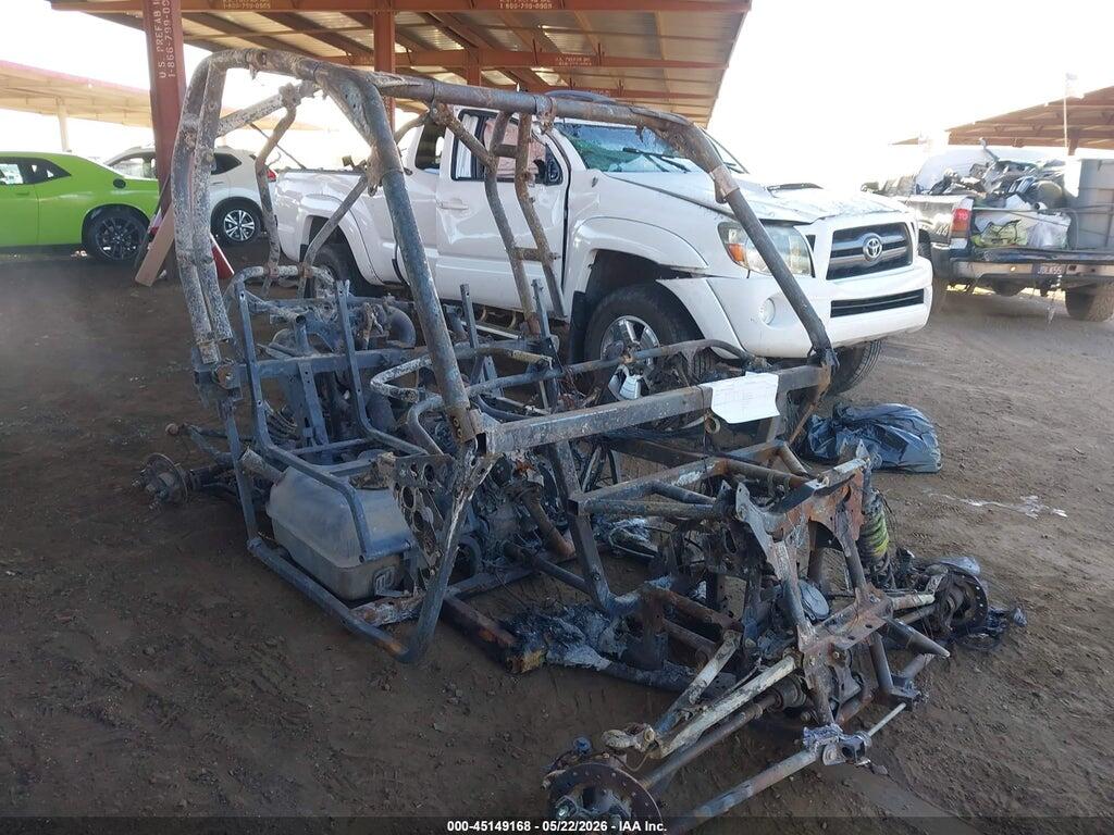 3JBPDAR24FJ000655 2015 CAN-AM MAVERICK photo no. 1
