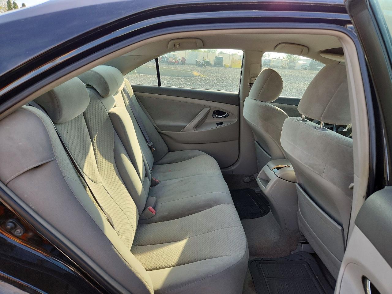 2007 TOYOTA CAMRY LE — Фото 10 из 12