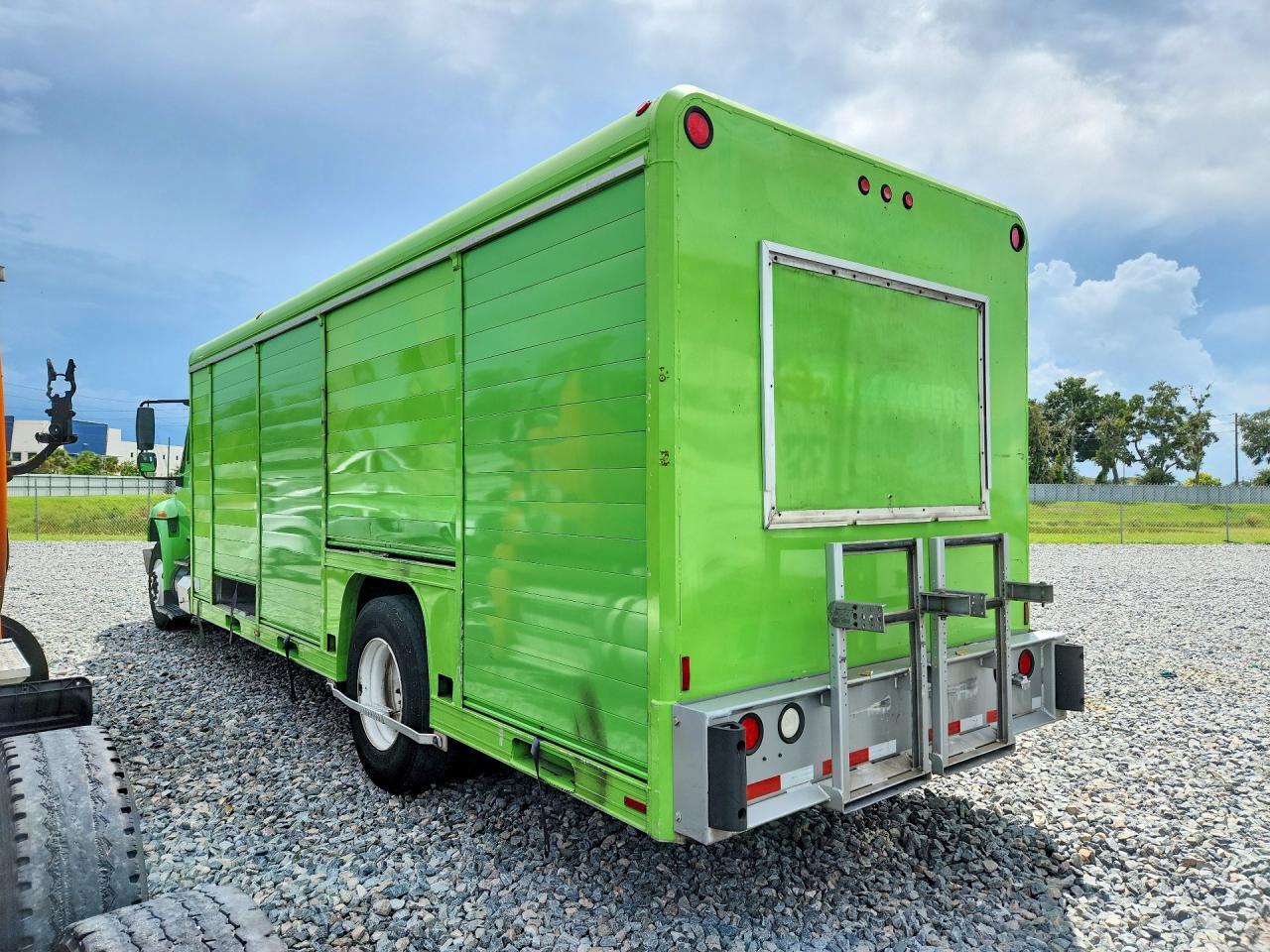 2008 INTERNATIONAL 4300 BOX TRUCK — Фото 2 из 12