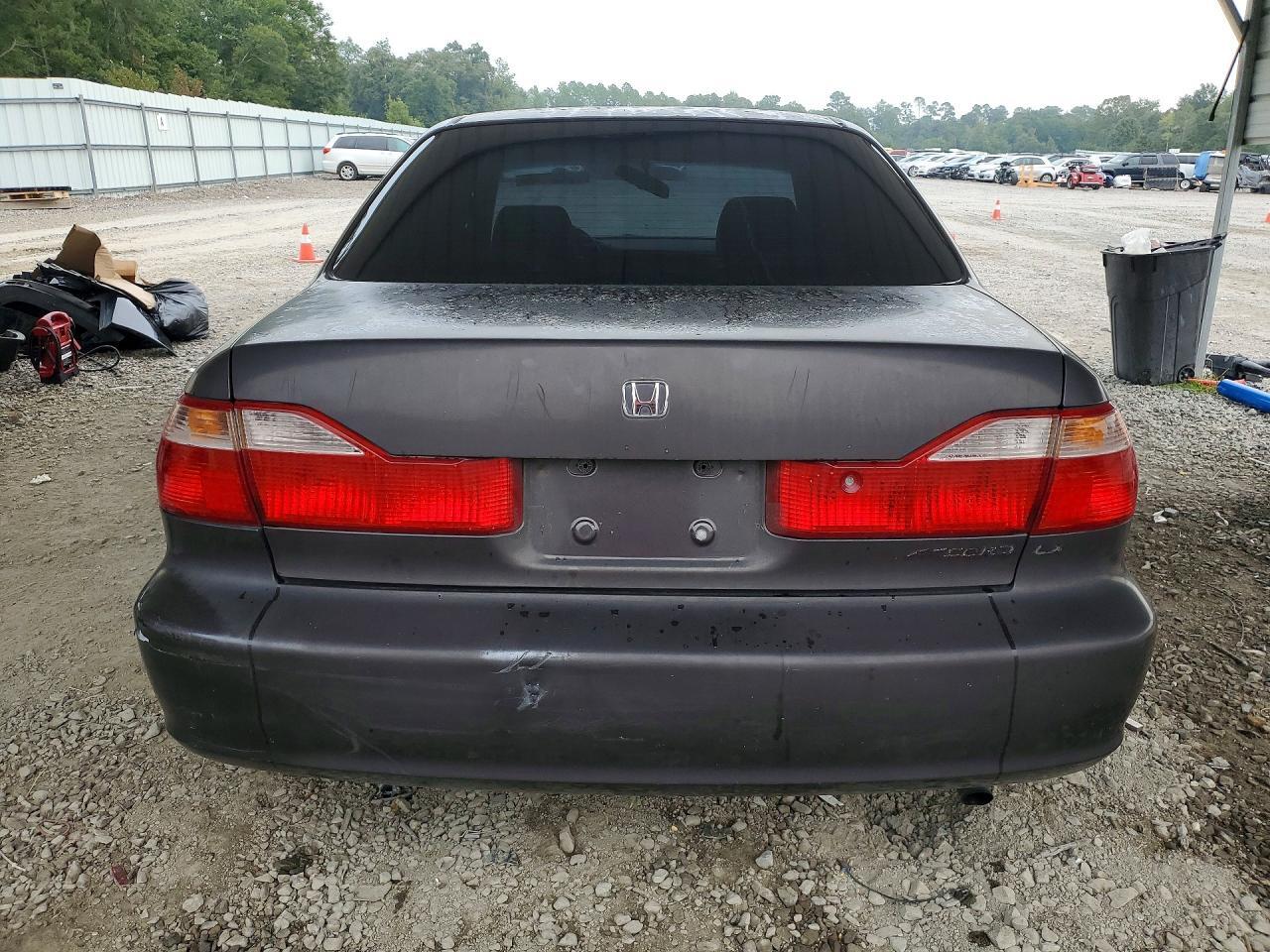 1998 HONDA ACCORD LX — Фото 6 из 12