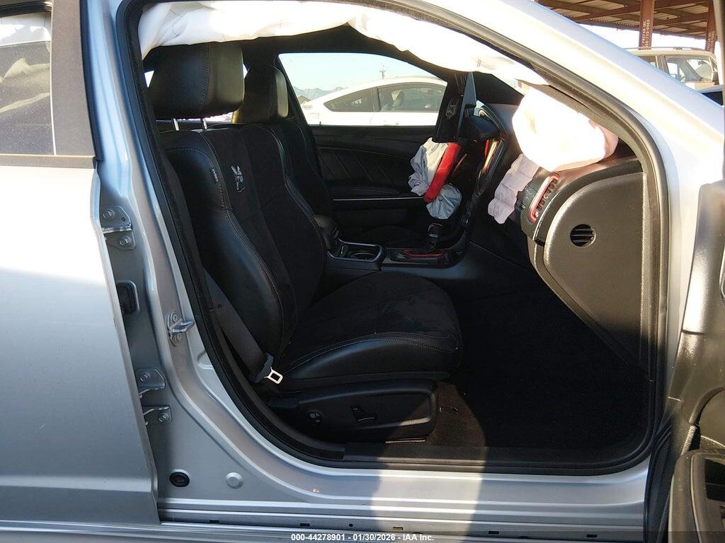 2C3CDXGJXKH740165 2019 DODGE CHARGER photo no. 5