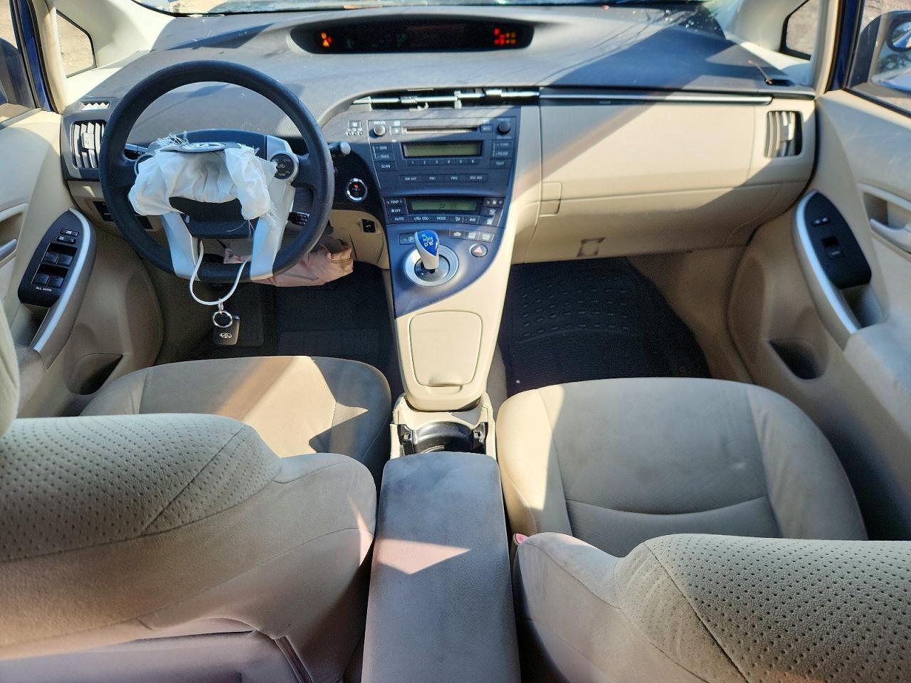 2010 TOYOTA PRIUS II — Фото 8 из 13