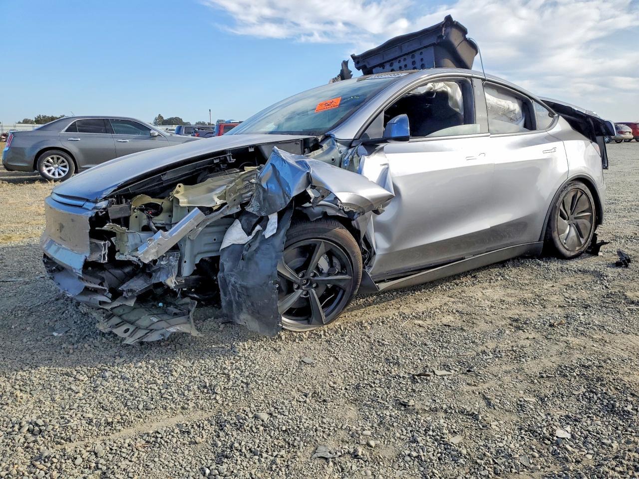 2026 TESLA MODEL Y