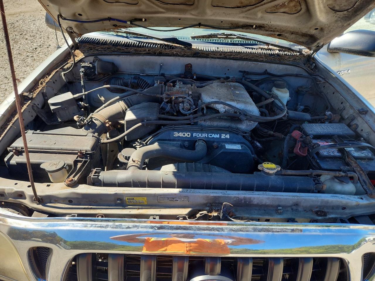 2002 TOYOTA TACOMA V6 — Фото 11 из 12