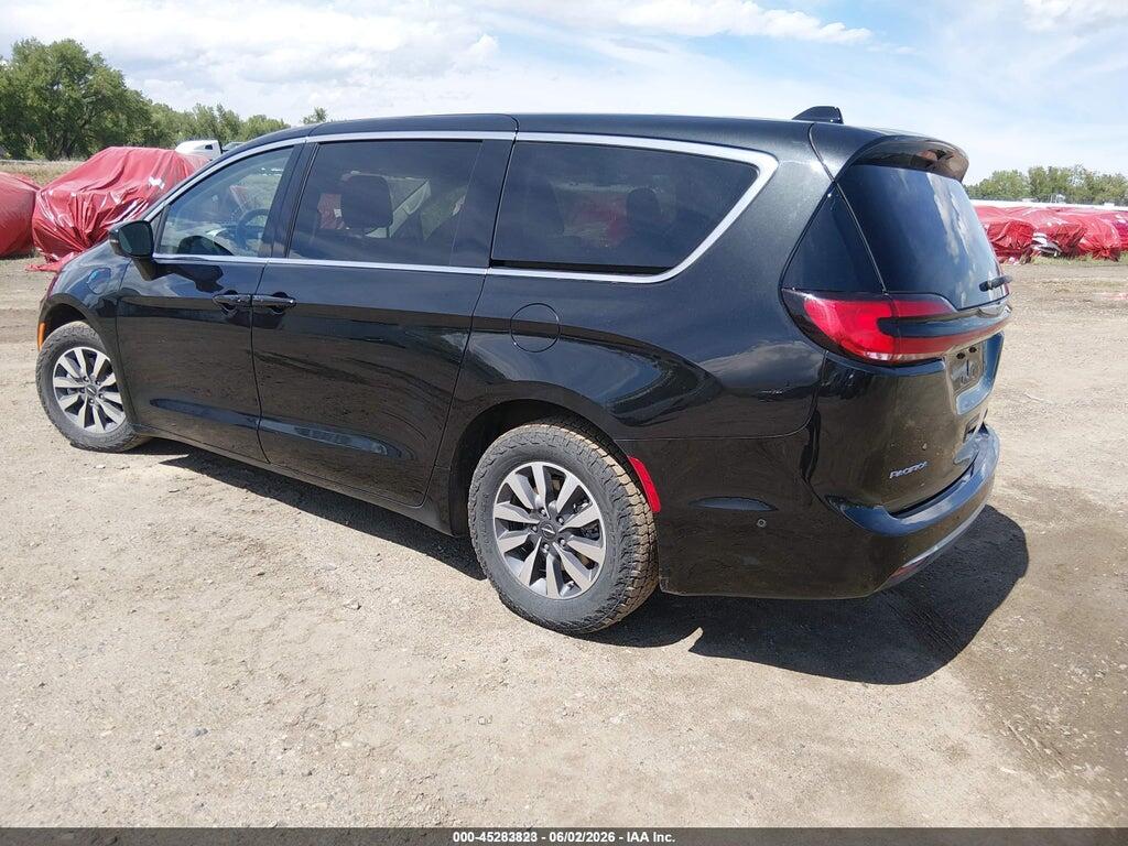 2C4RC1L7XPR555955 2023 CHRYSLER PACIFICA HYBRID photo no. 3